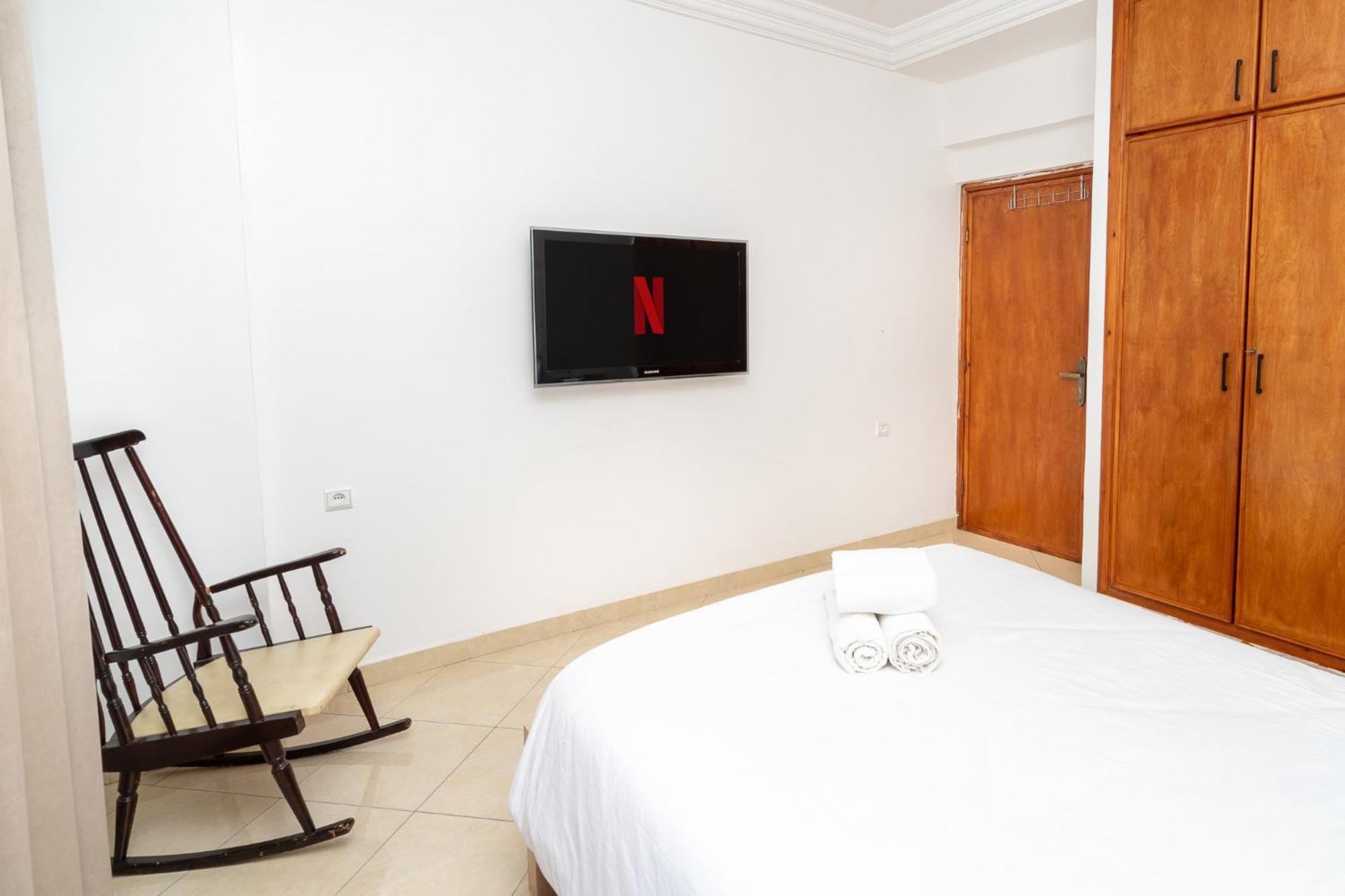 Appartement 2 Chambres Pres De La Corniche Tanger Exterior foto