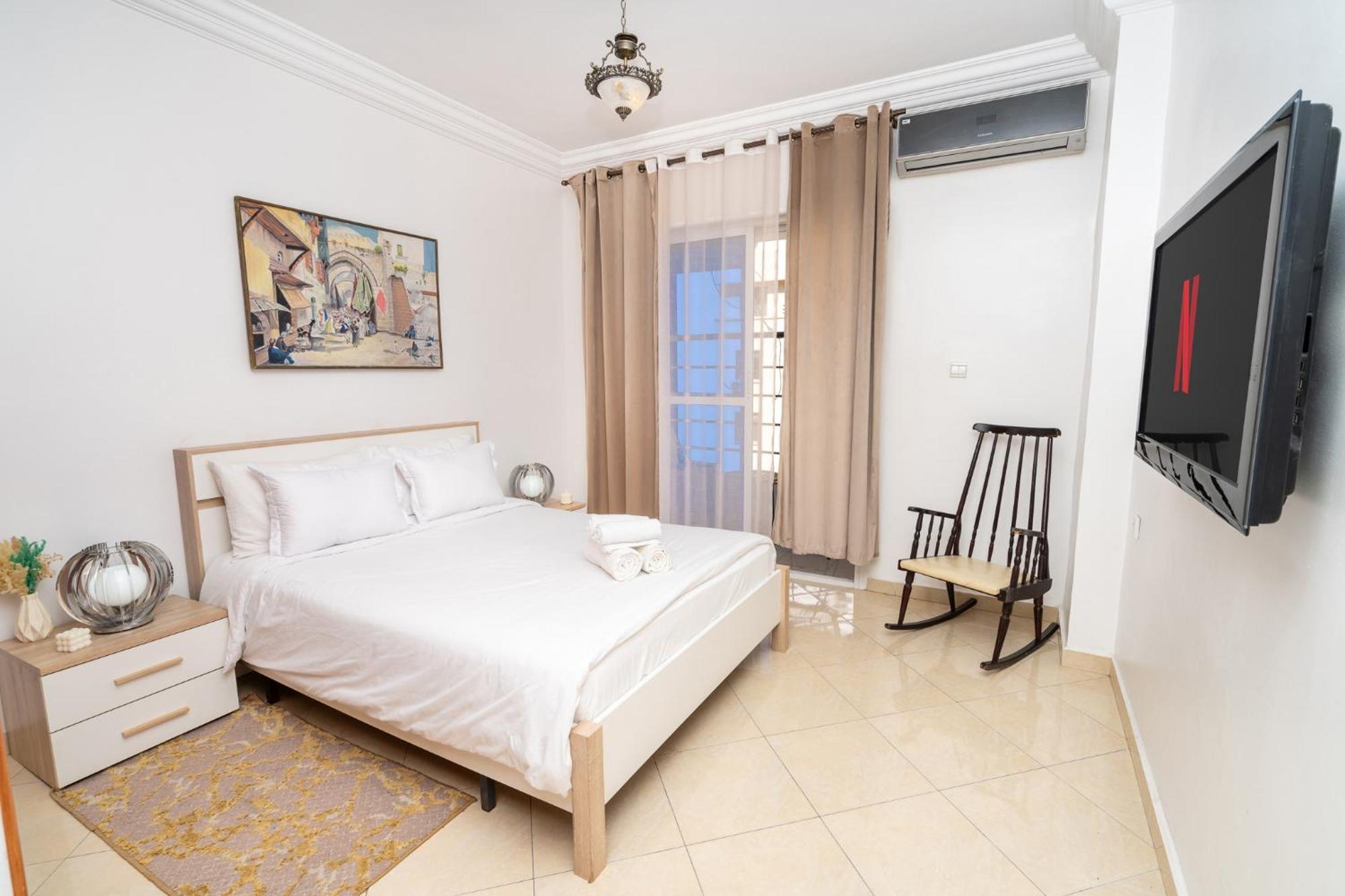 Appartement 2 Chambres Pres De La Corniche Tanger Exterior foto