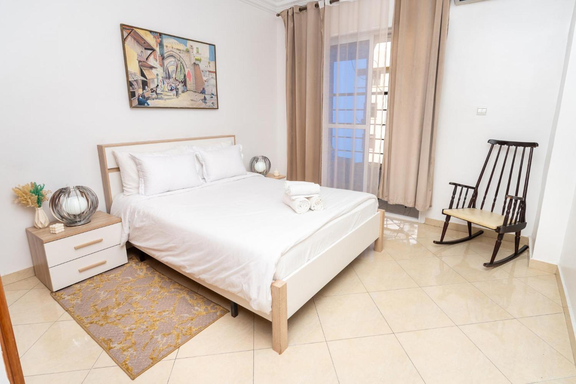 Appartement 2 Chambres Pres De La Corniche Tanger Exterior foto