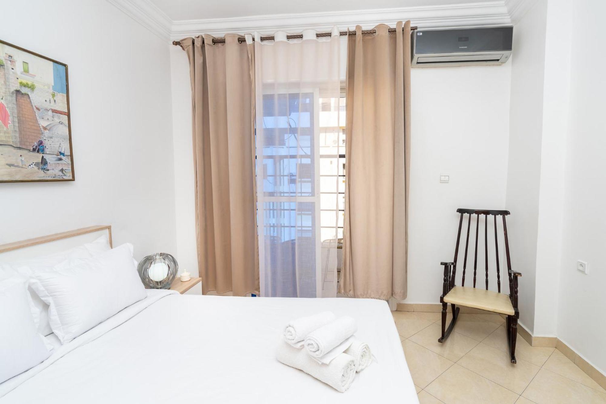 Appartement 2 Chambres Pres De La Corniche Tanger Exterior foto