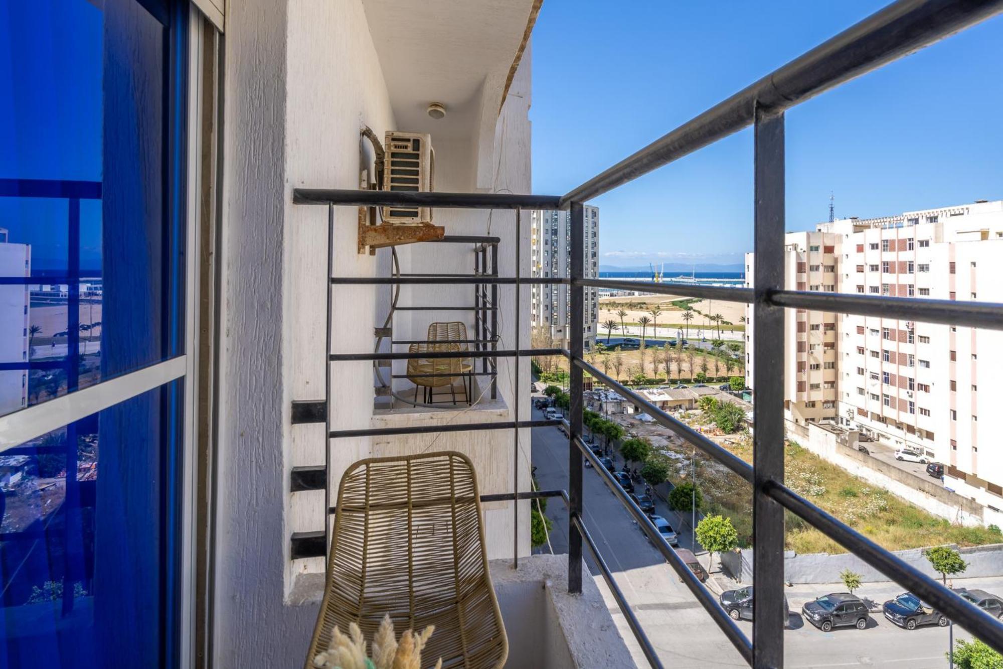 Appartement 2 Chambres Pres De La Corniche Tanger Exterior foto