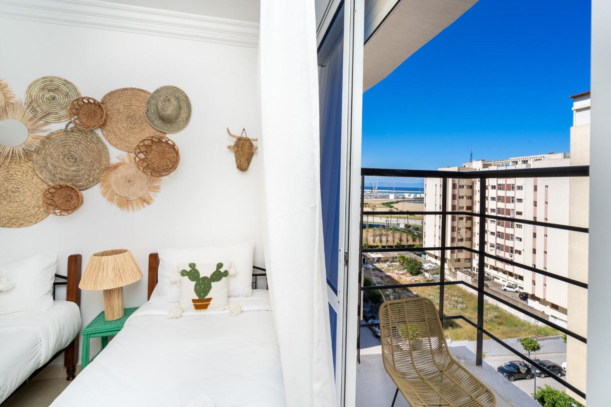 Appartement 2 Chambres Pres De La Corniche Tanger Exterior foto