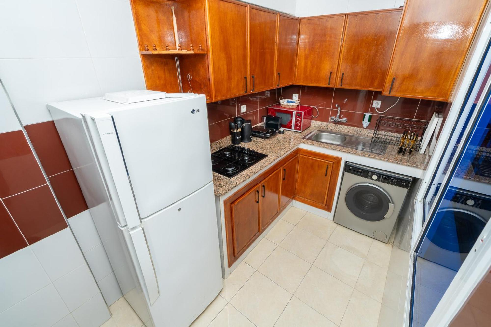Appartement 2 Chambres Pres De La Corniche Tanger Exterior foto