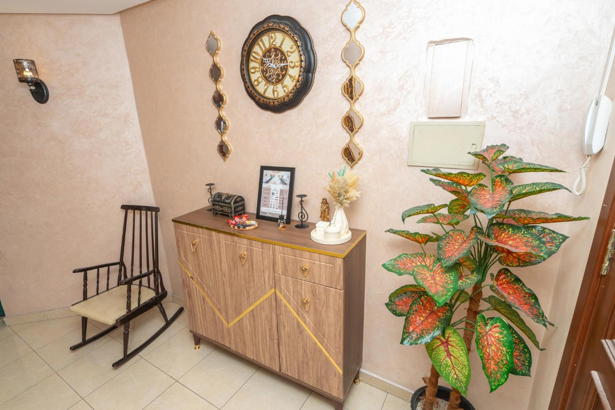 Appartement 2 Chambres Pres De La Corniche Tanger Exterior foto