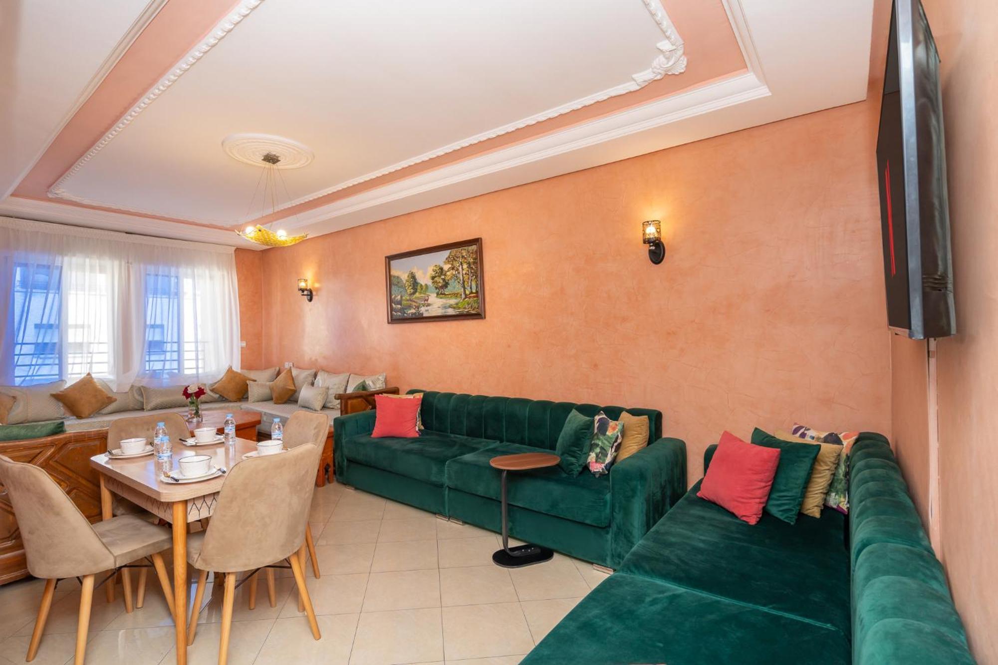 Appartement 2 Chambres Pres De La Corniche Tanger Exterior foto