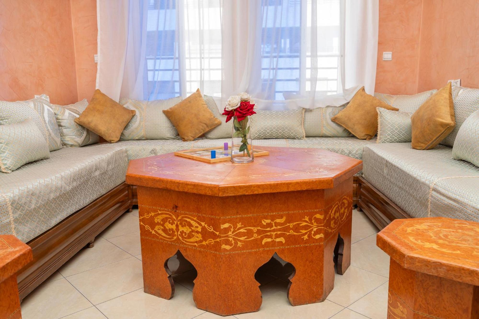 Appartement 2 Chambres Pres De La Corniche Tanger Exterior foto